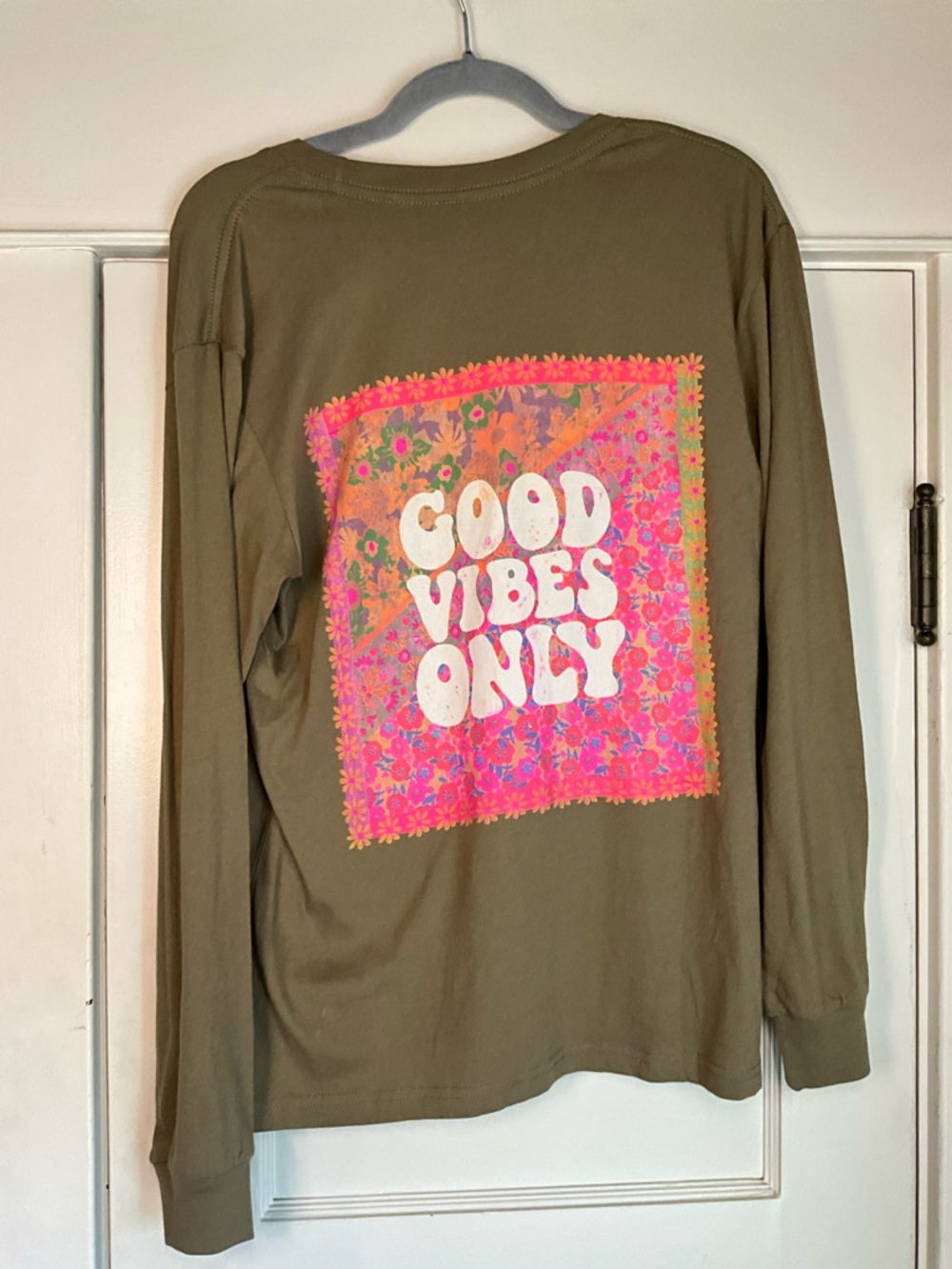 NATURAL LIFE Good Vibes Only Long Sleeve NWT - Picture 5 of 8